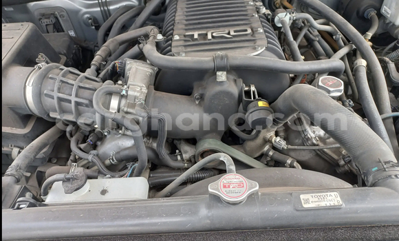 Ra Àlòkù Toyota Tundra Silver Ọkọ̀ in Accra ni Greater Accra Ra Àlòkù Toyota Tundra Silver Ọkọ̀ in Accra ni Greater Accra