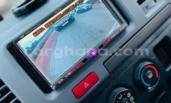 Buy Used Toyota Hiace Silver Car in Accra in Greater Accra Buy Used Toyota Hiace Silver Car in Accra in Greater Accra