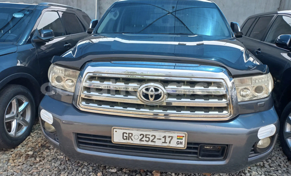Sayi Na hannu Toyota Sequoia Black Mota in Accra a Greater Accra Sayi Na hannu Toyota Sequoia Black Mota in Accra a Greater Accra