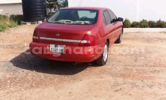 Sayi Na hannu Nissan Altima Red Mota in Accra a Greater Accra
