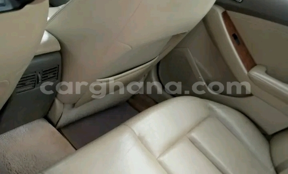 Ra Àlòkù Nissan Altima funfun Ọkọ̀ in Accra ni Greater Accra Ra Àlòkù Nissan Altima funfun Ọkọ̀ in Accra ni Greater Accra