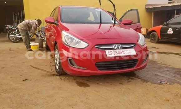 Sayi Na hannu Hyundai Accent Red Mota in Accra a Greater Accra