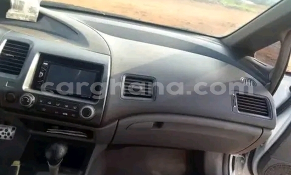 Buy Used Honda Civic White Car in Accra in Greater Accra Buy Used Honda Civic White Car in Accra in Greater Accra