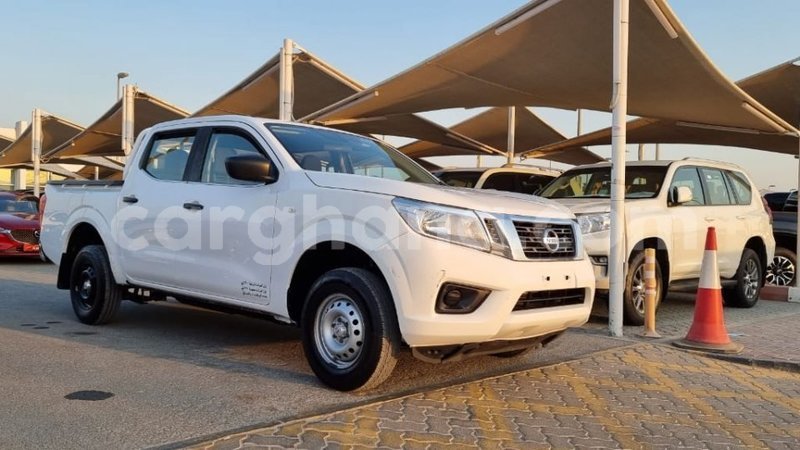 Big with watermark nissan navara ashanti import dubai 45624