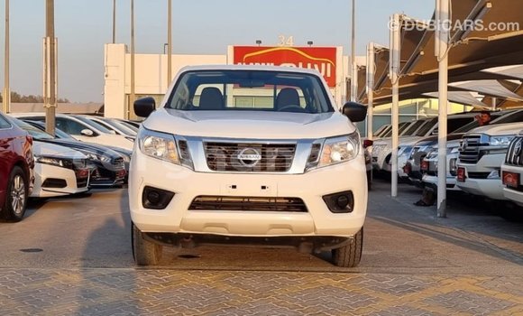 Ra Imported Nissan Navara funfun Ọkọ̀ in Import - Dubai ni Ashanti Ra Imported Nissan Navara funfun Ọkọ̀ in Import - Dubai ni Ashanti