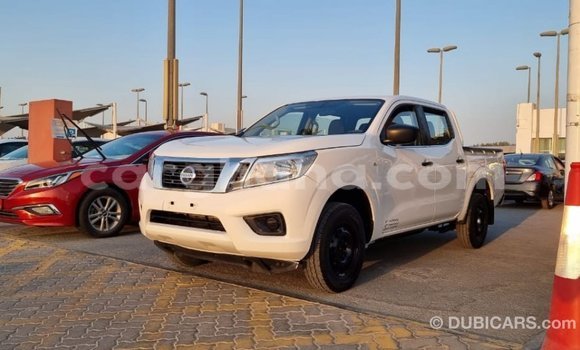 Ra Imported Nissan Navara funfun Ọkọ̀ in Import - Dubai ni Ashanti Ra Imported Nissan Navara funfun Ọkọ̀ in Import - Dubai ni Ashanti