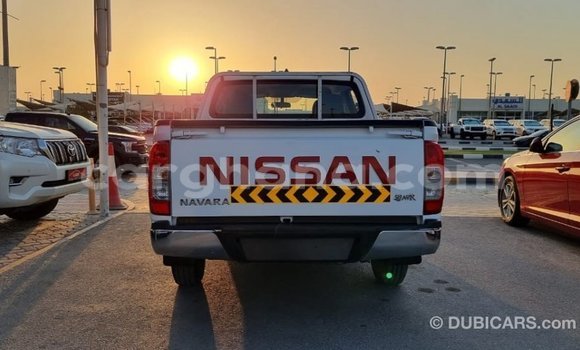 Ra Imported Nissan Navara funfun Ọkọ̀ in Import - Dubai ni Ashanti Ra Imported Nissan Navara funfun Ọkọ̀ in Import - Dubai ni Ashanti