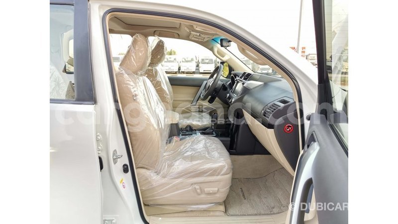 Big with watermark toyota prado ashanti import dubai 45625