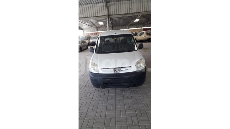 Big with watermark peugeot partner ashanti import dubai 45627