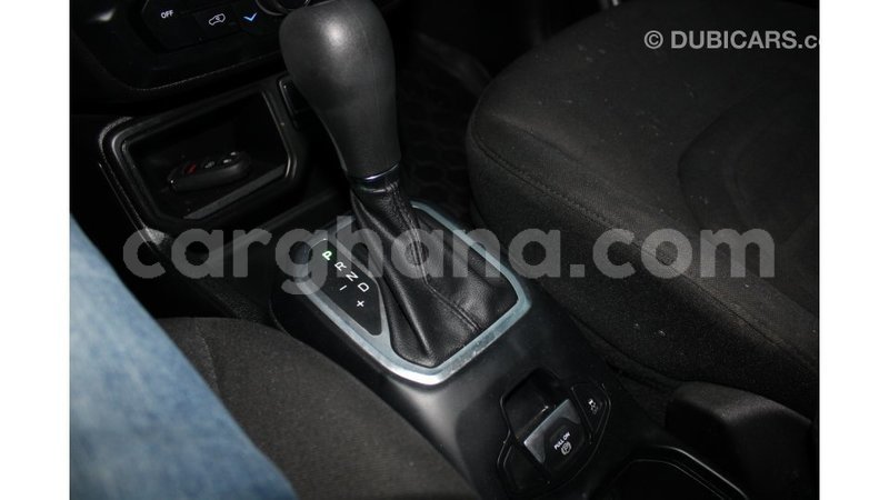 Big with watermark jeep renegade ashanti import dubai 45629