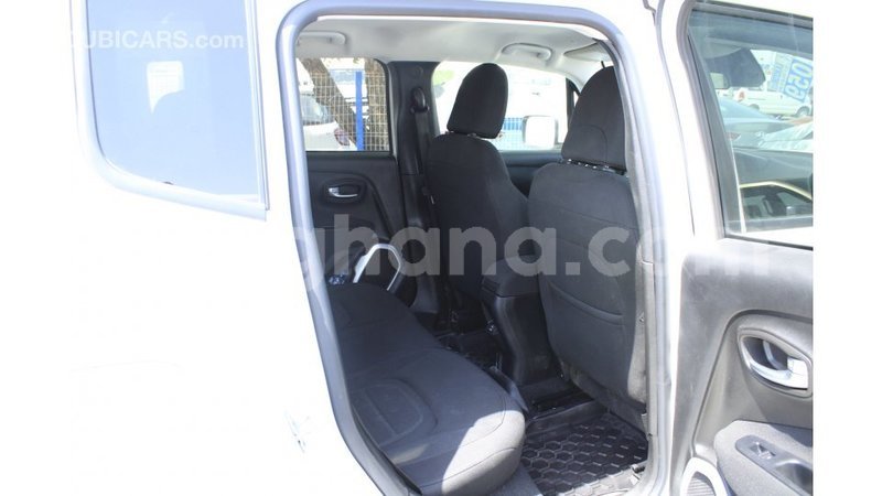 Big with watermark jeep renegade ashanti import dubai 45629