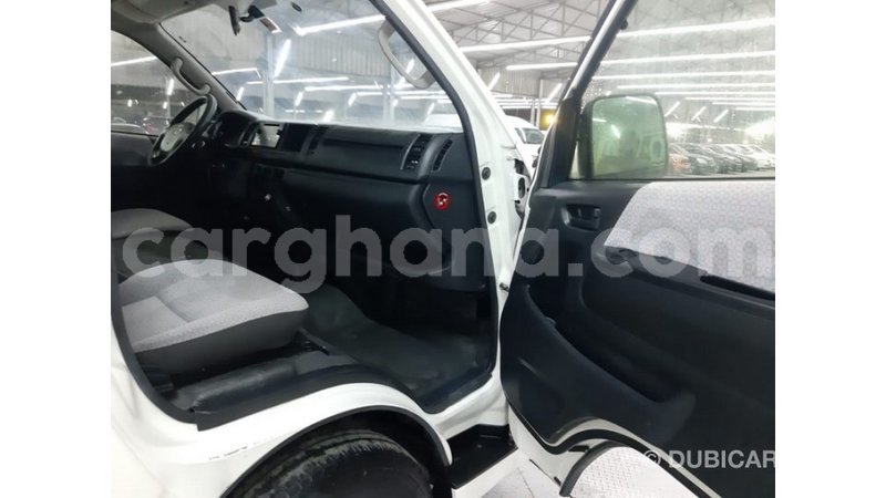 Big with watermark toyota hiace ashanti import dubai 45634