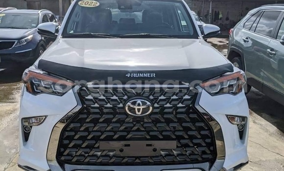 Buy Used Toyota 4Runner White Car in Accra in Greater Accra Buy Used Toyota 4Runner White Car in Accra in Greater Accra