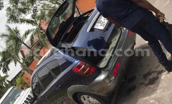 Buy Used Pontiac Vibe Blue Car in Accra in Greater Accra Buy Used Pontiac Vibe Blue Car in Accra in Greater Accra