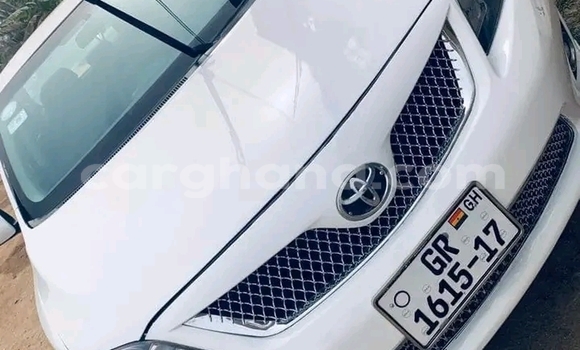 Buy Used Toyota Corolla White Car in Accra in Greater Accra Buy Used Toyota Corolla White Car in Accra in Greater Accra