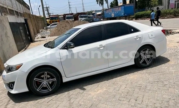 Buy Used Toyota Camry White Car in Accra in Greater Accra Buy Used Toyota Camry White Car in Accra in Greater Accra