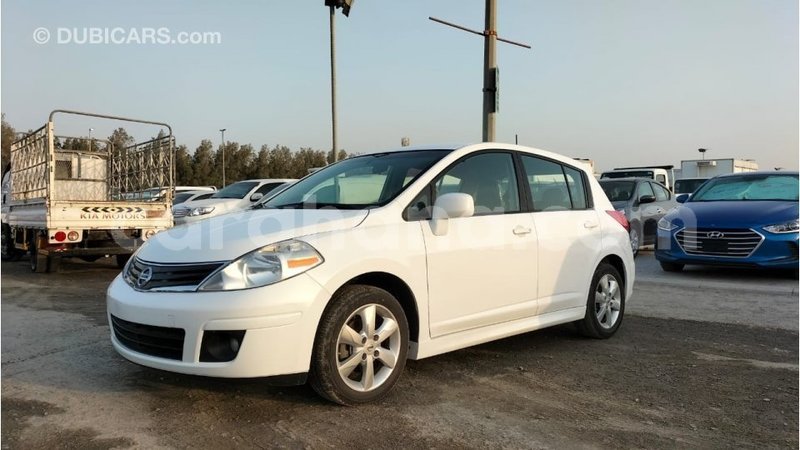 Big with watermark nissan versa ashanti import dubai 45668