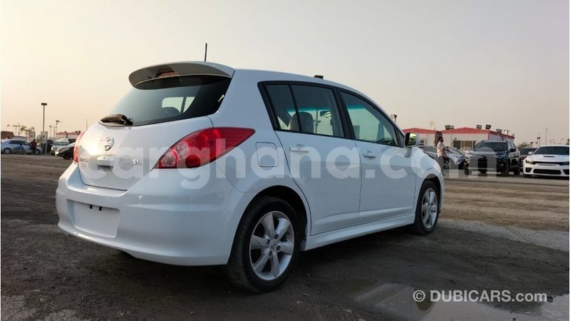 Big with watermark nissan versa ashanti import dubai 45668