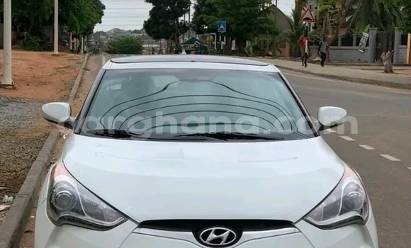 Sayi Na hannu Hyundai Veloster White Mota in Accra a Greater Accra