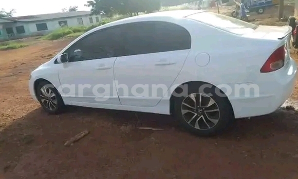 Buy Used Honda Civic White Car in Accra in Greater Accra Buy Used Honda Civic White Car in Accra in Greater Accra