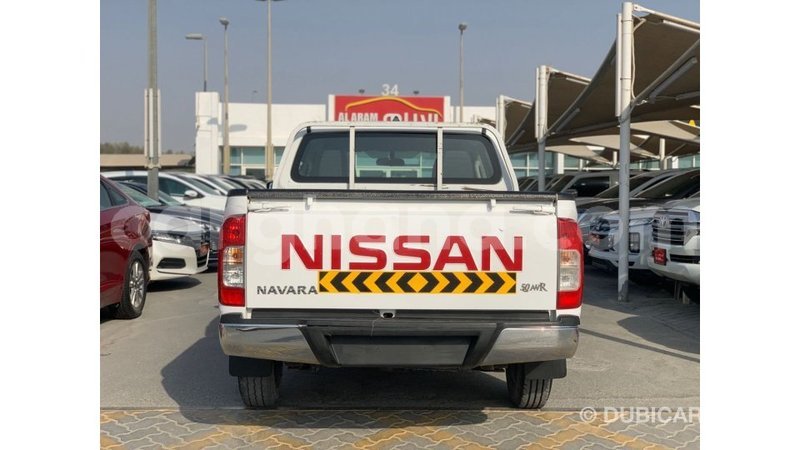 Big with watermark nissan navara ashanti import dubai 45696