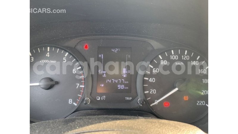 Big with watermark nissan navara ashanti import dubai 45696