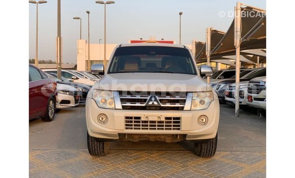 Ra Imported Mitsubishi Pajero funfun Ọkọ̀ in Import - Dubai ni Ashanti Ra Imported Mitsubishi Pajero funfun Ọkọ̀ in Import - Dubai ni Ashanti