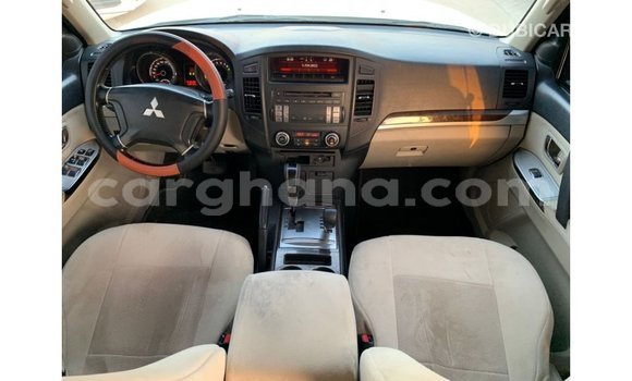 Ra Imported Mitsubishi Pajero funfun Ọkọ̀ in Import - Dubai ni Ashanti Ra Imported Mitsubishi Pajero funfun Ọkọ̀ in Import - Dubai ni Ashanti