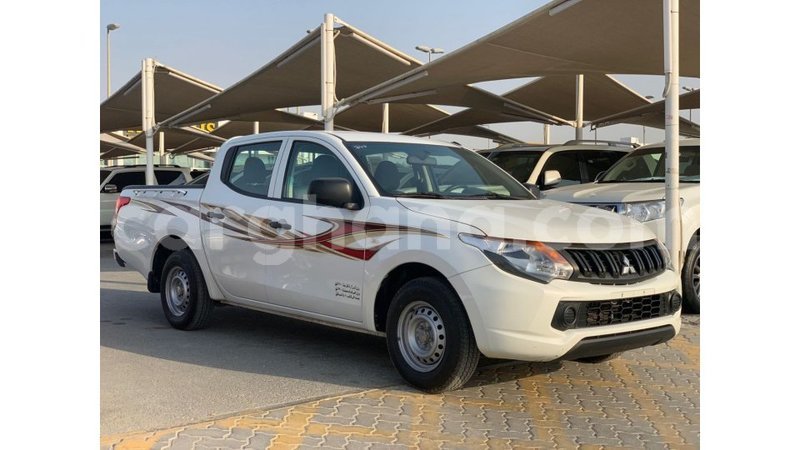 Big with watermark mitsubishi l200 ashanti import dubai 45701