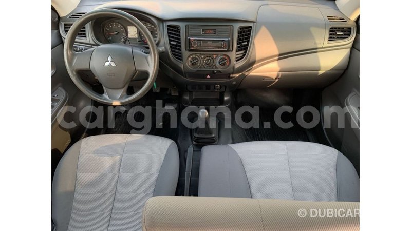 Big with watermark mitsubishi l200 ashanti import dubai 45701