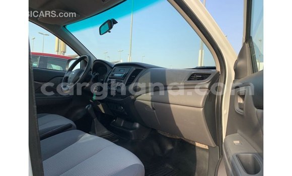 Ra Imported Mitsubishi L200 funfun Ọkọ̀ in Import - Dubai ni Ashanti Ra Imported Mitsubishi L200 funfun Ọkọ̀ in Import - Dubai ni Ashanti