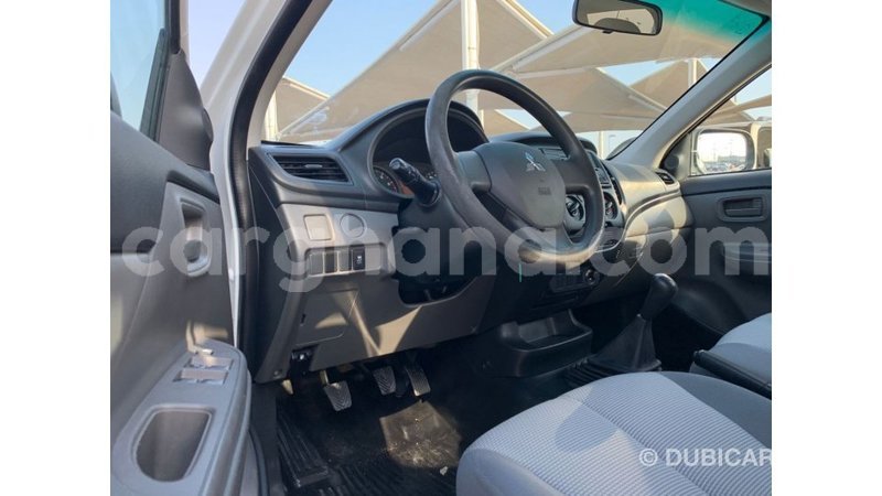 Big with watermark mitsubishi l200 ashanti import dubai 45701