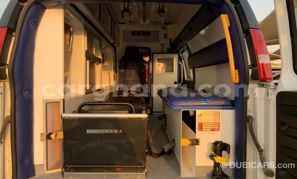 Sayi Imported Chevrolet Express White Mota in Import - Dubai a Ashanti Sayi Imported Chevrolet Express White Mota in Import - Dubai a Ashanti