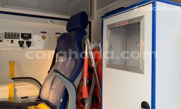 Sayi Imported Chevrolet Express White Mota in Import - Dubai a Ashanti Sayi Imported Chevrolet Express White Mota in Import - Dubai a Ashanti