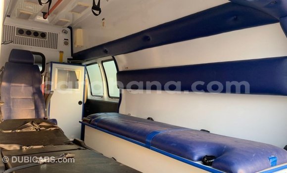 Sayi Imported Chevrolet Express White Mota in Import - Dubai a Ashanti Sayi Imported Chevrolet Express White Mota in Import - Dubai a Ashanti