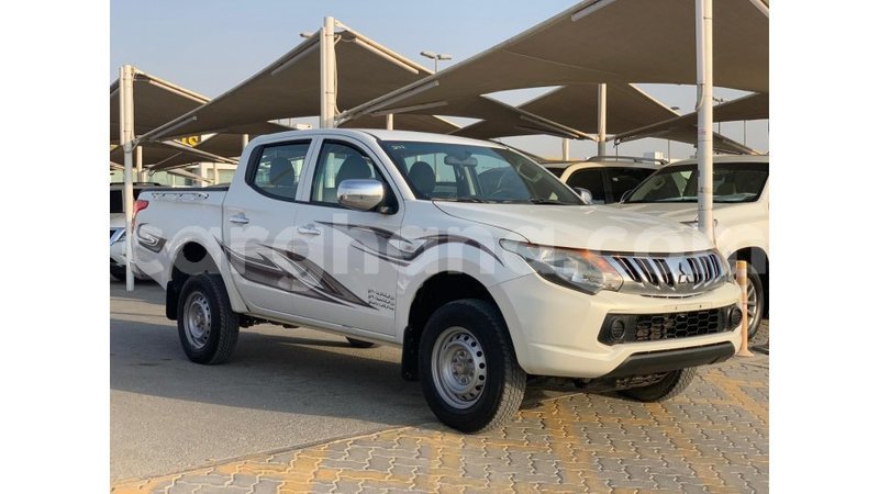 Big with watermark mitsubishi l200 ashanti import dubai 45703