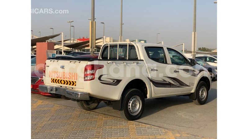 Big with watermark mitsubishi l200 ashanti import dubai 45703