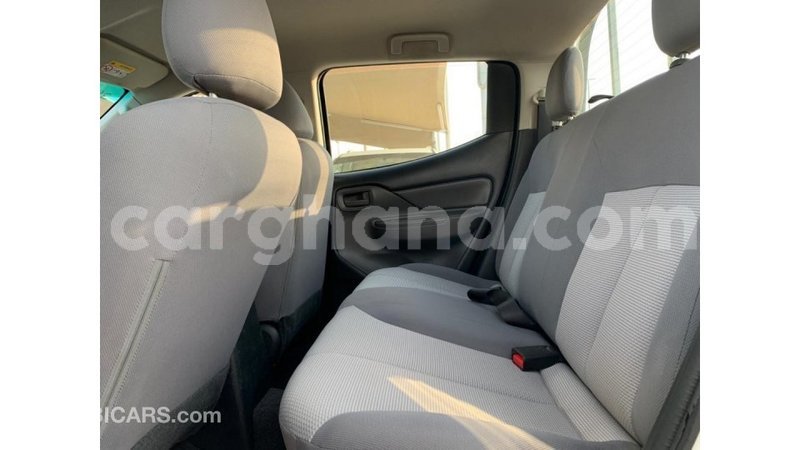 Big with watermark mitsubishi l200 ashanti import dubai 45703