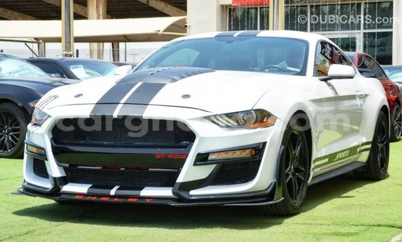 Sayi Imported Ford Mustang White Mota in Import - Dubai a Ashanti Sayi Imported Ford Mustang White Mota in Import - Dubai a Ashanti