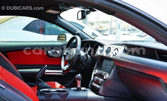 Sayi Imported Ford Mustang White Mota in Import - Dubai a Ashanti Sayi Imported Ford Mustang White Mota in Import - Dubai a Ashanti