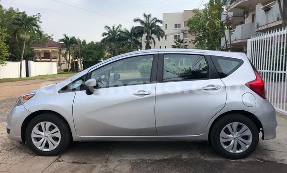 Buy Used Nissan Versa Silver Car in Accra in Greater Accra Buy Used Nissan Versa Silver Car in Accra in Greater Accra