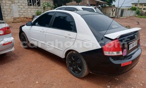 Ra Àlòkù Kia Spectra Miiran Ọkọ̀ in Accra ni Greater Accra Ra Àlòkù Kia Spectra Miiran Ọkọ̀ in Accra ni Greater Accra