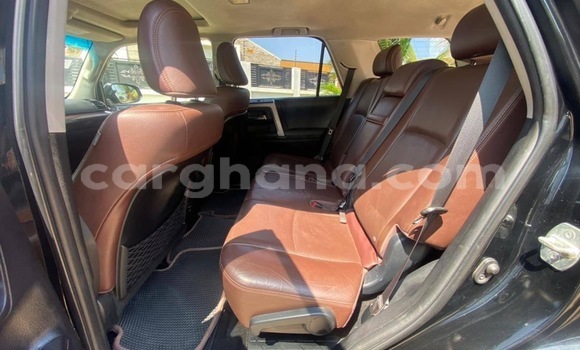 Sayi Na hannu Toyota 4Runner Black Mota in Accra a Greater Accra Sayi Na hannu Toyota 4Runner Black Mota in Accra a Greater Accra
