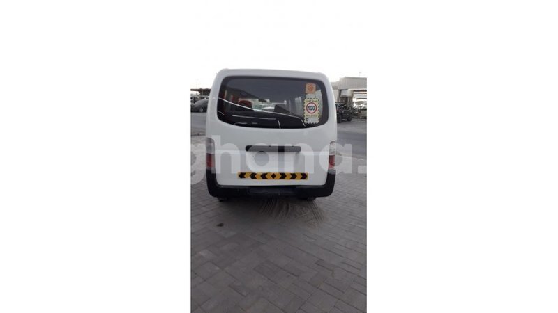 Big with watermark nissan urvan ashanti import dubai 45738