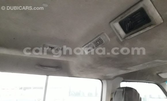 Sayi Imported Nissan Urvan White Mota in Import - Dubai a Ashanti Sayi Imported Nissan Urvan White Mota in Import - Dubai a Ashanti