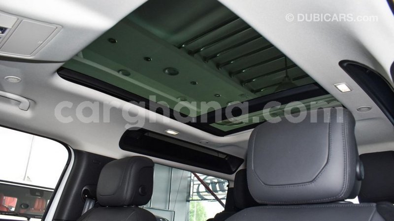 Big with watermark land rover defender ashanti import dubai 45742