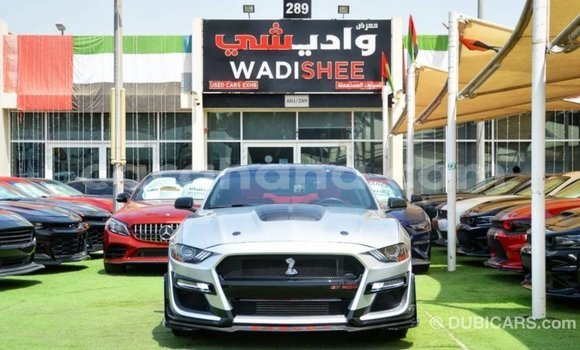 Ra Imported Ford Mustang Miiran Ọkọ̀ in Import - Dubai ni Ashanti Ra Imported Ford Mustang Miiran Ọkọ̀ in Import - Dubai ni Ashanti