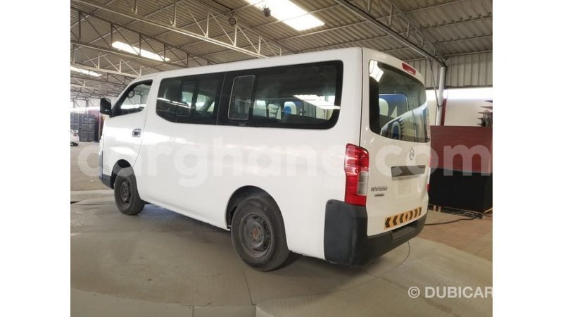 Big with watermark nissan urvan ashanti import dubai 45746