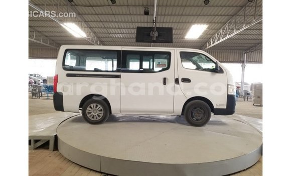 Buy Import Nissan Urvan White Car in Import - Dubai in Ashanti Buy Import Nissan Urvan White Car in Import - Dubai in Ashanti