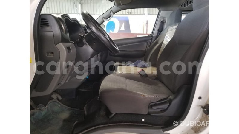 Big with watermark nissan urvan ashanti import dubai 45746